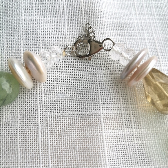 Green Prehnite Rock Crystal Quartz and Coin pearl necklace 🆕 - Picture 5 of 8